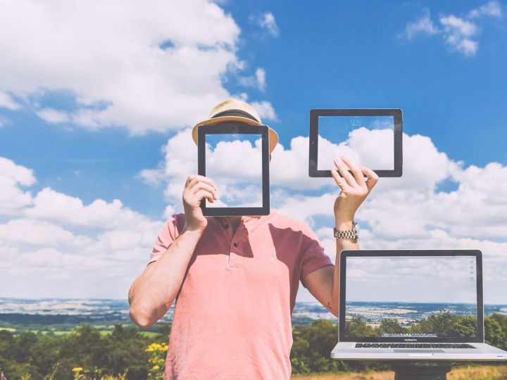 Digital screen frames outdoors